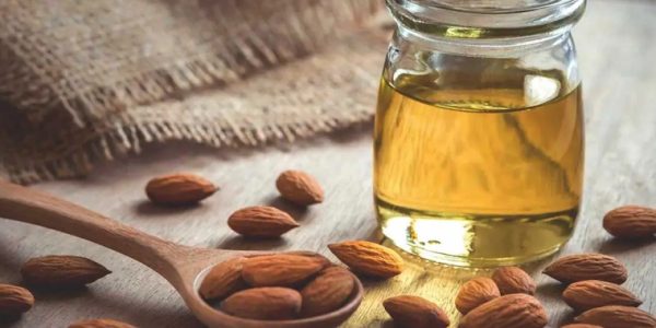 Does Sweet Almond Oil Clog Pores